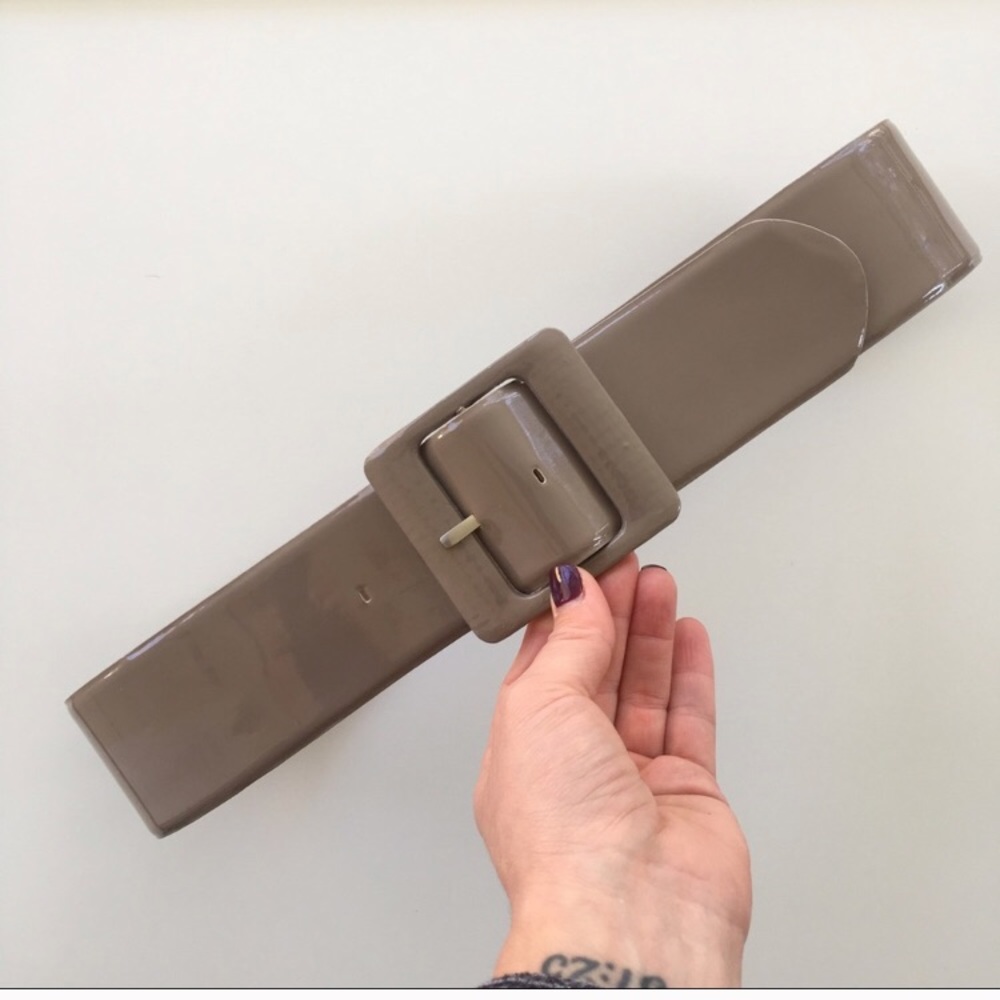 Glossy Leather Waist Belt